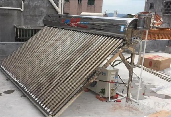 空气源热泵和太阳能结合使用效果怎么样_四季沐歌太阳能修理电话